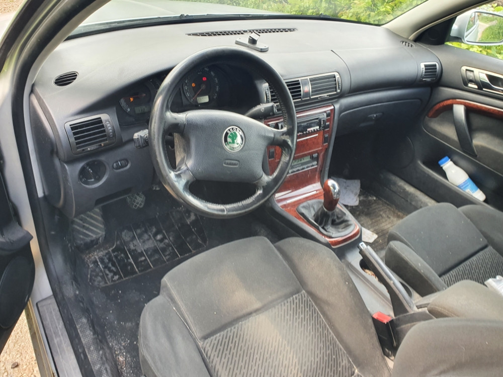 Škoda Superb Super B 1.9 Tdi 96kw 04g dijelovi djelovi