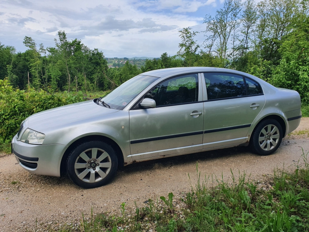 Škoda Superb Super B 1.9 Tdi 96kw 04g dijelovi djelovi