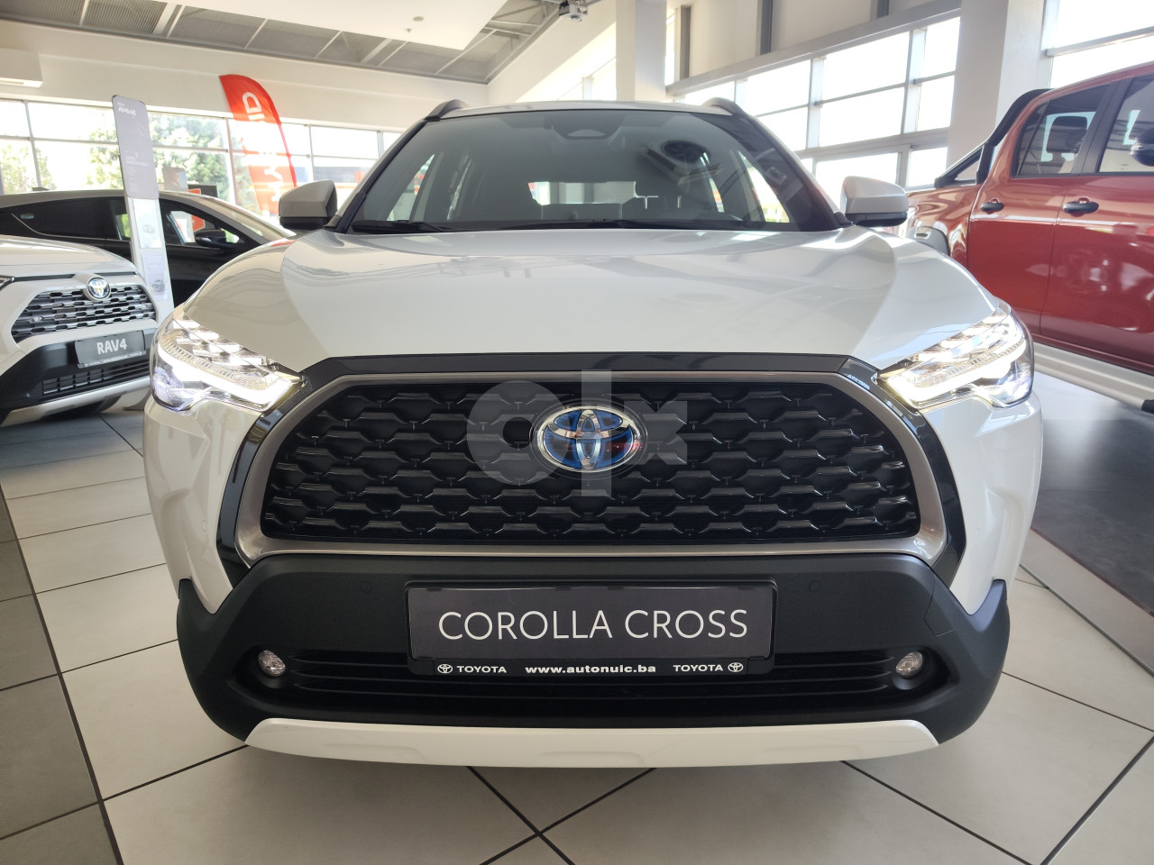 TOYOTA COROLLA CROSS 2.0 HEV FWD 5D E-CVT STYLE - Automobili - OLX.ba
