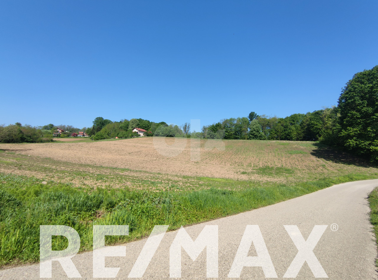 Na prodaju placevi od 551m2 do 1328m2,Šargovac-Vrtače