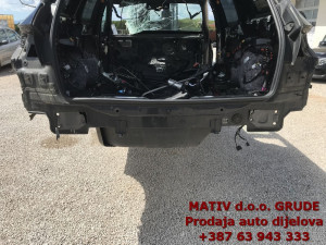 Vezni lim ZADNJI Mercedes C klasa w205 karavan 2015