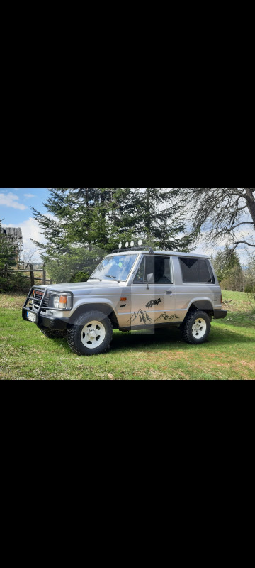 Mitsubishi Pajero 1987
