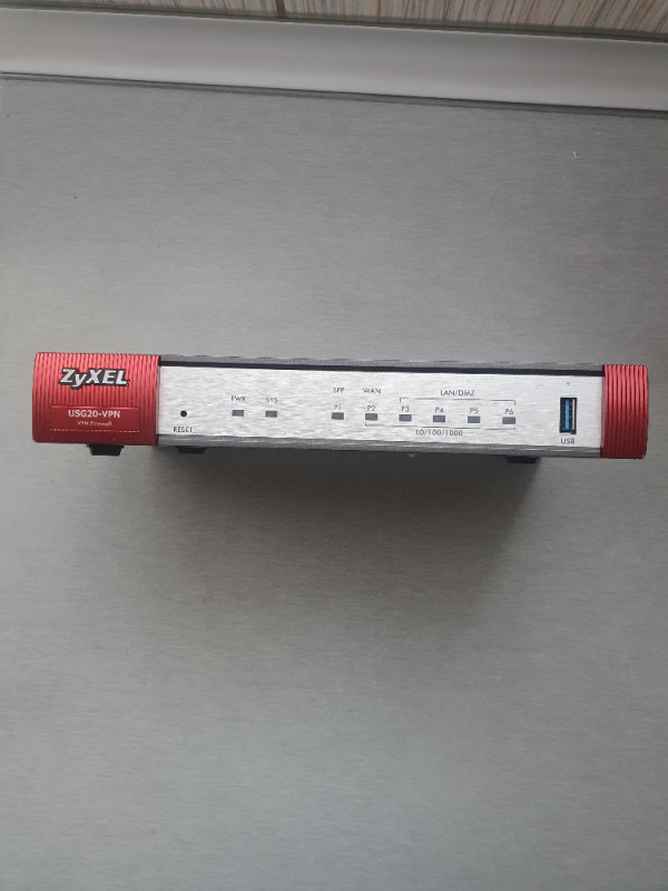 ZyXEL usg20 vpn switch