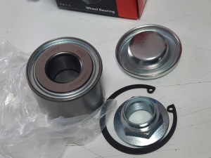 LEZAJ TOCKA ZADNJI PEUGEOT 307.FAI VRHUNSKI KVALITRT