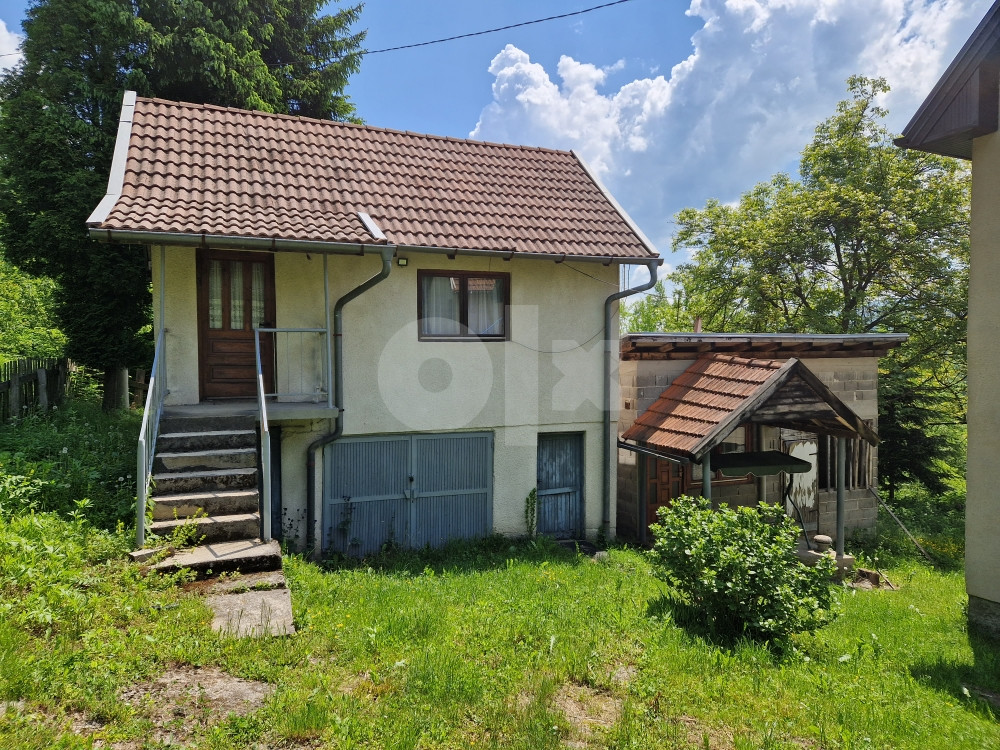 Vikendica/kuca Busovača 2