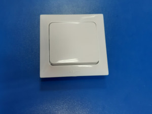 PREKIDAC JEDNOPOLNI U ZID 10A