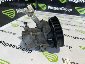 Servo pumpa Mercedes W210