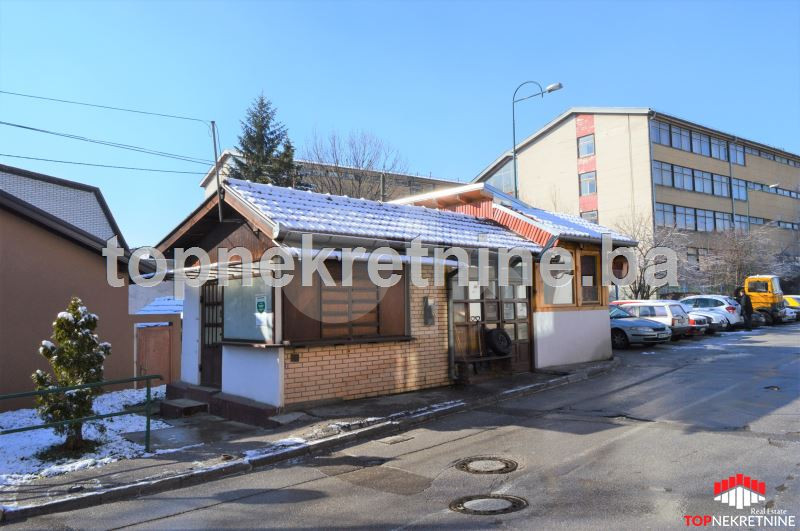 Poslovni prostor, 67m2, Himze Polovine, Bjelave