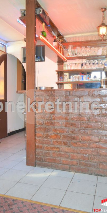 Poslovni prostor, 67m2, Himze Polovine, Bjelave 11