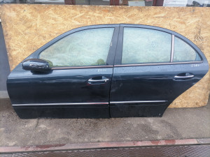 Vrata lijeva MERCEDES E320 W211
