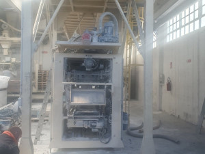 Pakerica za praskaste i zrnaste materijale