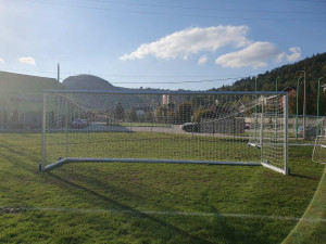 GOLOVI NOGOMETNI MOBILNI  7,32 x 2,44  CIJENA 3.028  KM