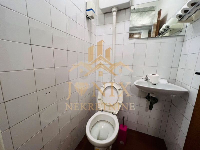 Najam trosoban stan Borik Banja Luka 70m2 12