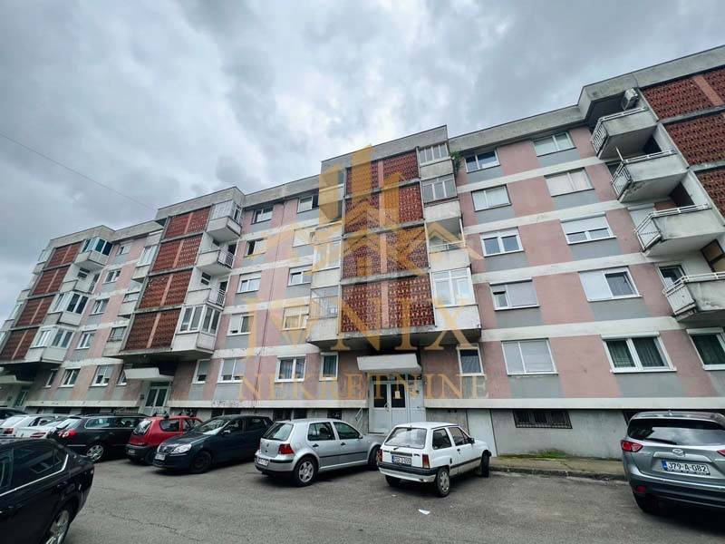 Najam trosoban stan Borik Banja Luka 70m2 16