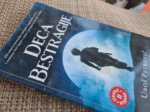 Deca Bestragije - Uroš Petrović