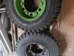 Viljuskar gume - tockovi