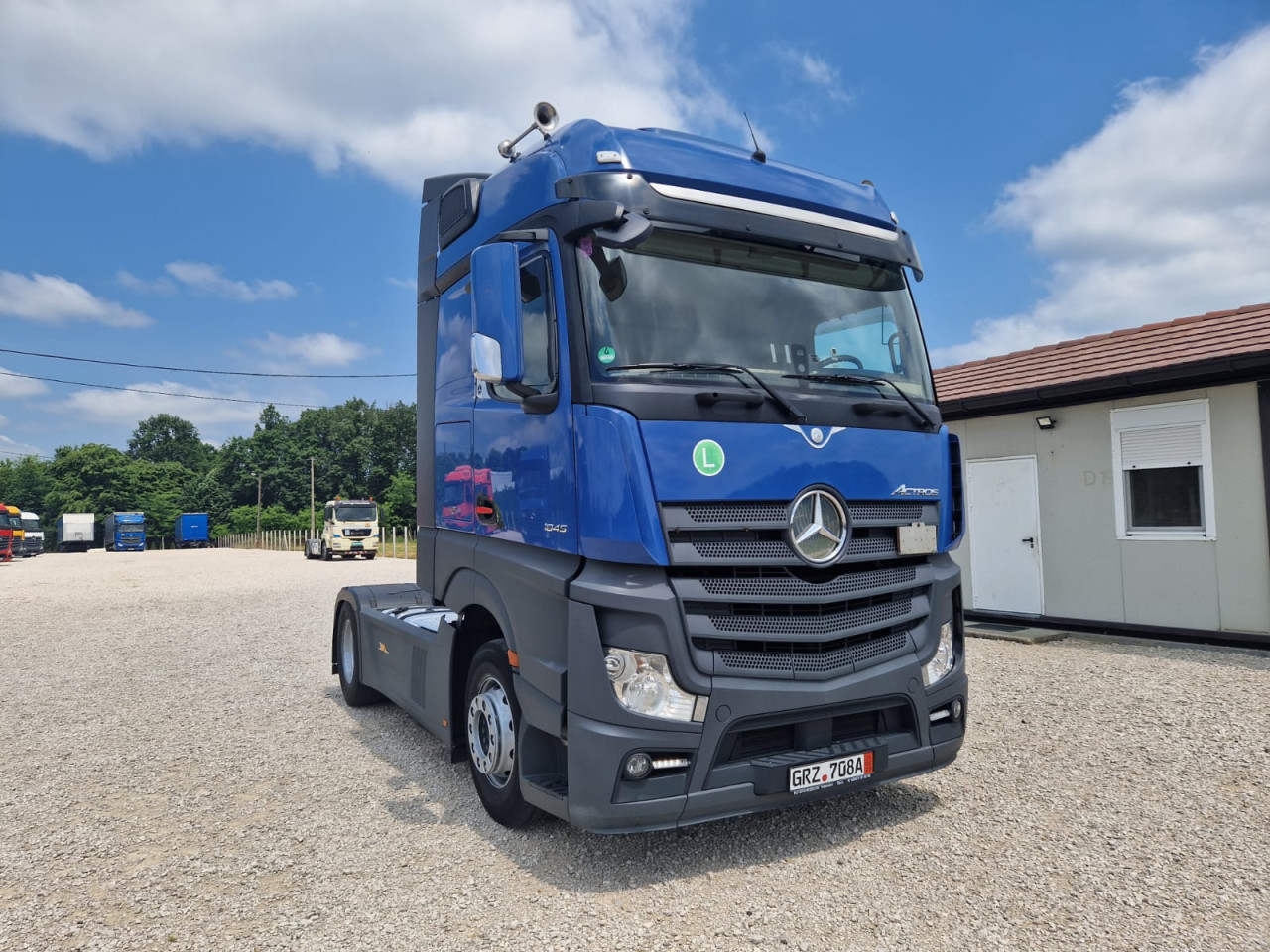 KAMION MERCEDES ACTROS 1845 OPREMA STYLELINE