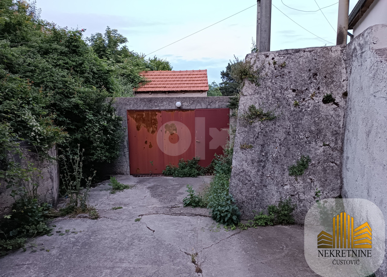 Kuća Trebinje 126m2 i 2 duluma okucnice 2