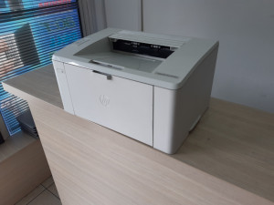 LASERSKI STAMPAC PRINTER HP PRO NOV TONER VISE KOMADA NA STANJU