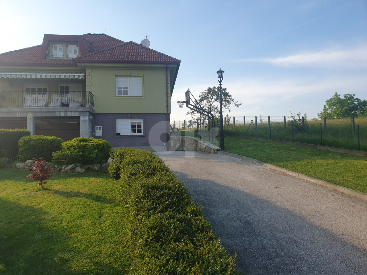 Kuća Gradačac 340m2 22