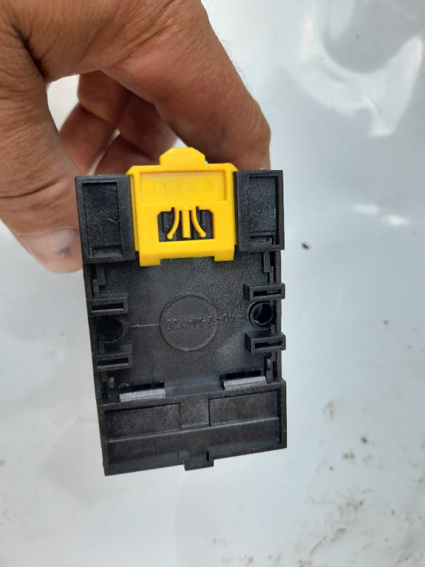 Vremenski rele ORDER TWN TIMER 220v