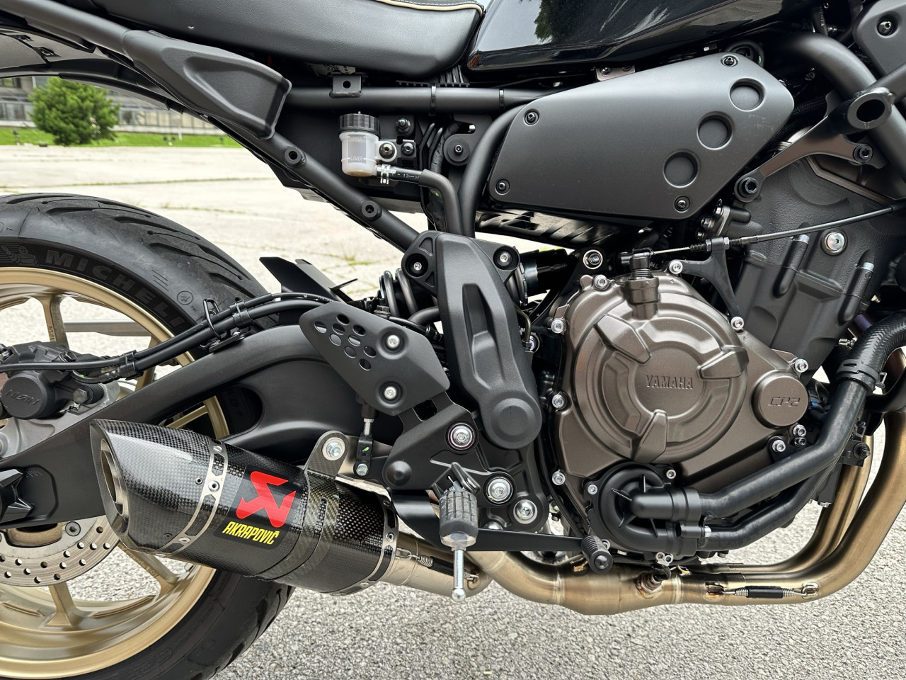 Yamaha xsr700