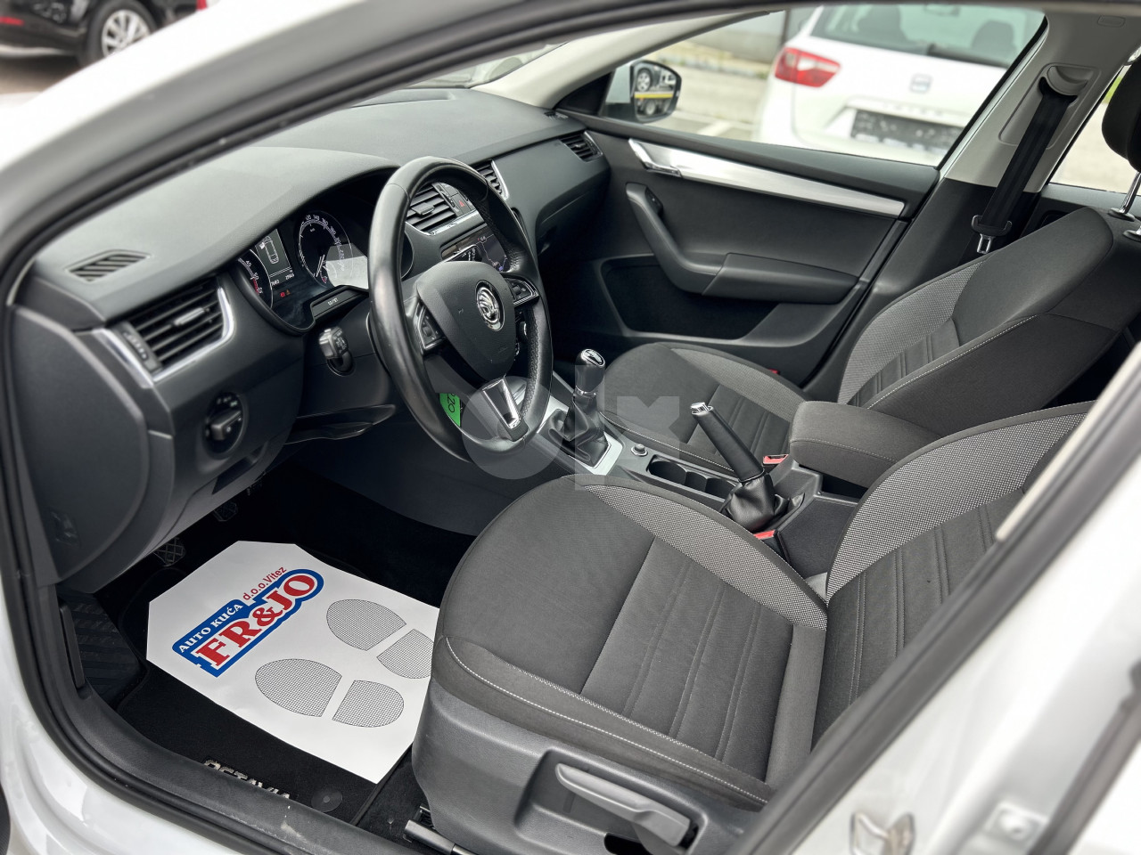 ŠKODA OCTAVIA A7 FACELIFT 1.6 TDI 85 KW 12/2017 - Automobili - OLX.ba