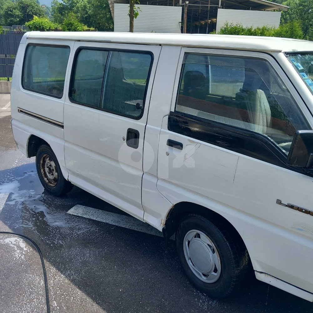 Mobil Bekas Panel Van For Sale Olx L300 Mitsubishi L300 Van For