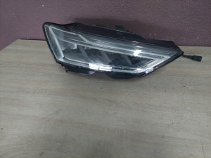 Audi A7 c8 far desni 4K8941034E 2019/2020/2021/2022