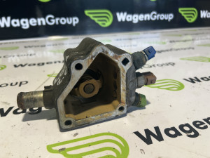 Kućište termostata termostat Peugeot 406 (fotografija 2)