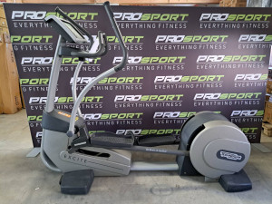 Technogym synchro excite 700 led eliptika, elipticni trenazer