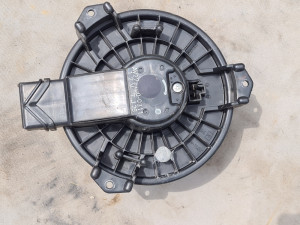 Motoric grijanja kabine toyota yaris