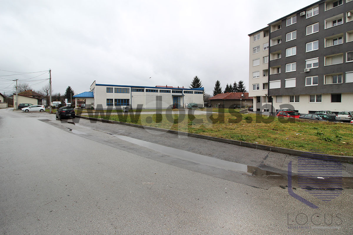 LOCUS: Poslovni objekat na parc. 5.310m2, ul. Bojnička 5