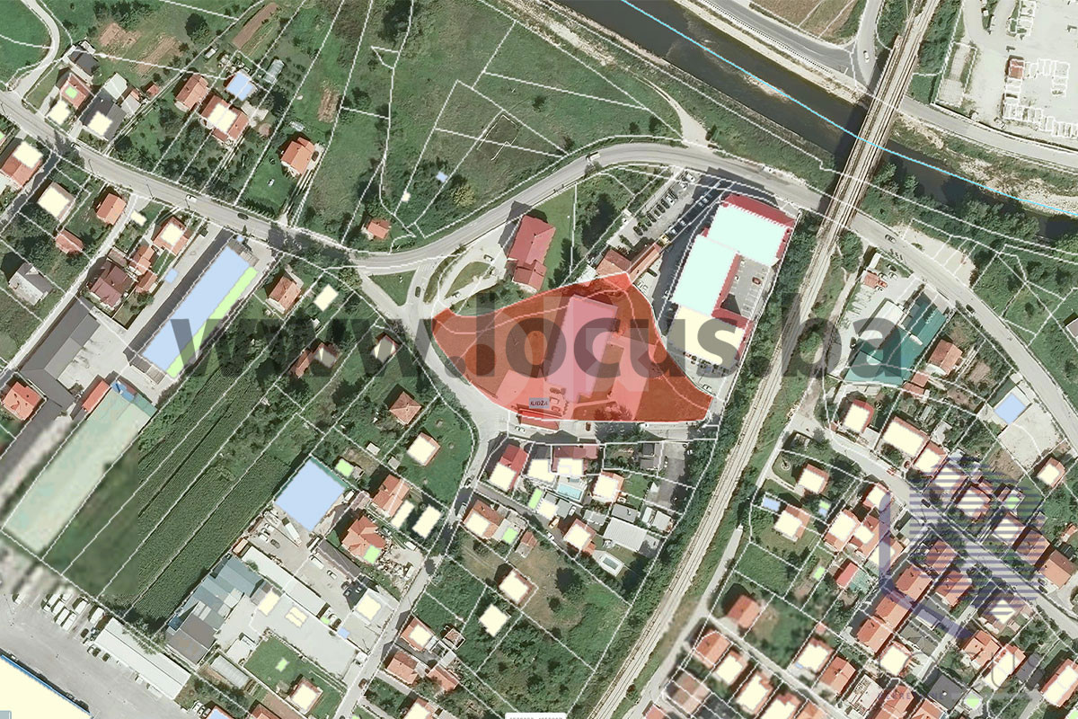 LOCUS: Poslovni objekat na parc. 5.310m2, ul. Bojnička 19