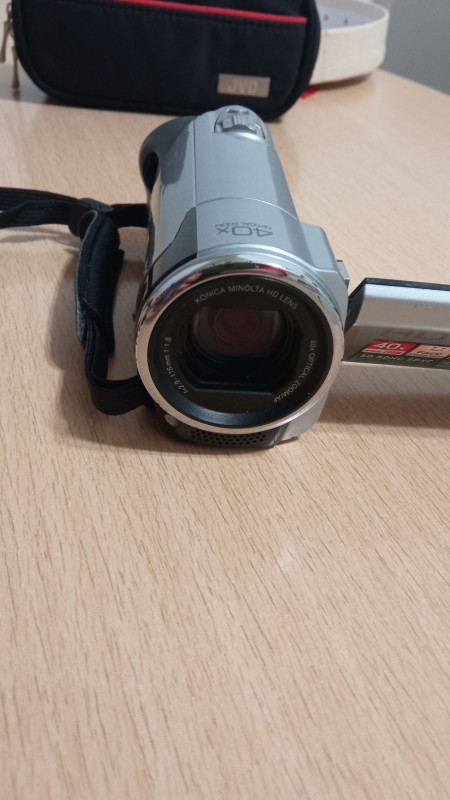 JVC Full HD Camcorder EverioR GZ-HM435SE