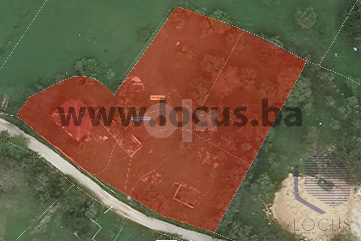 LOCUS: Parcela sa dozvolom za izgradnju vile, Poljine 13