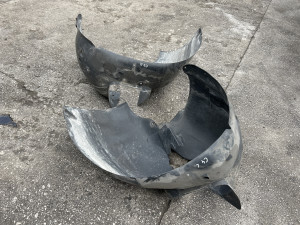 Blatobran pvc lijevi !!! Citroën C4 2005 (fotografija 3)