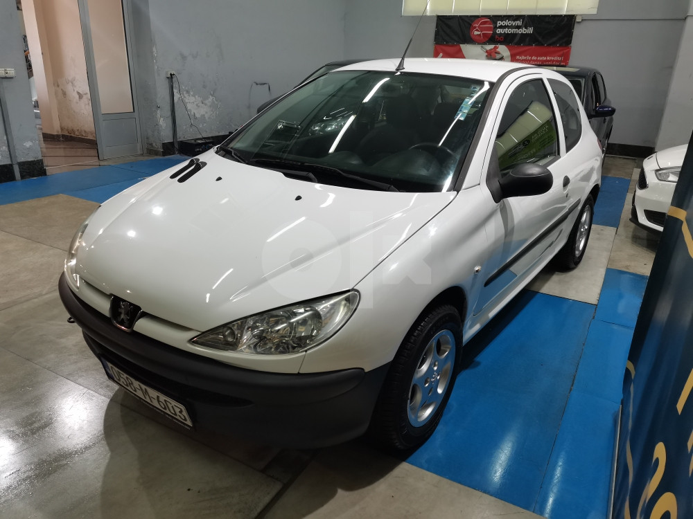 PEUGEOT 206 1.4 HDI, 2006 GODINA, REGISTROVAN,