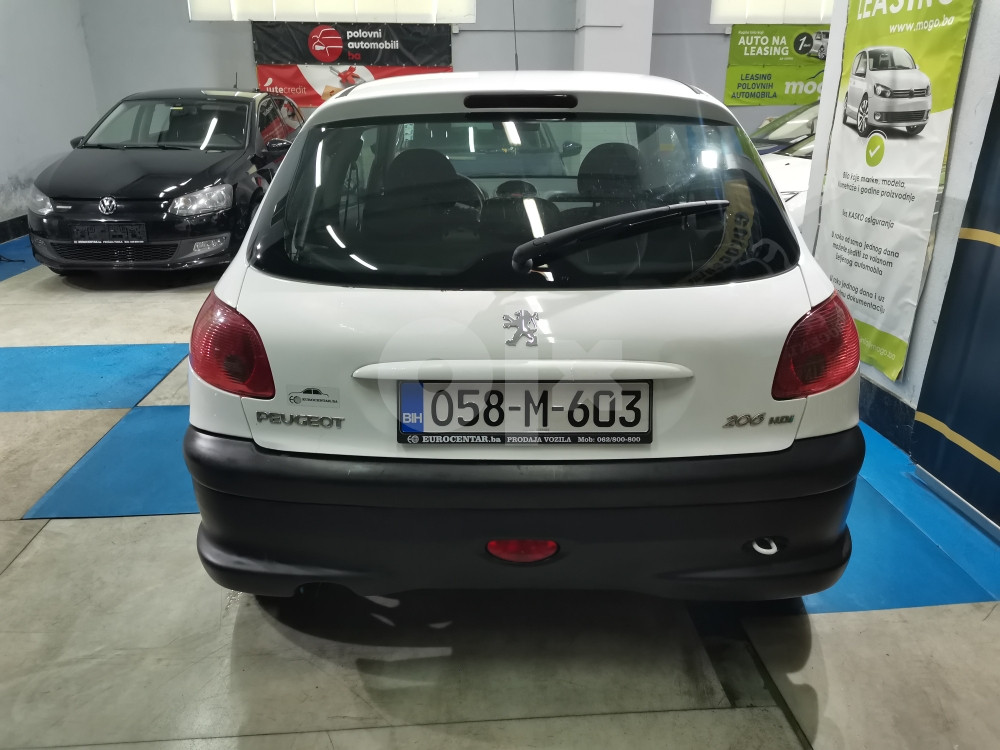 PEUGEOT 206 1.4 HDI, 2006 GODINA, REGISTROVAN,