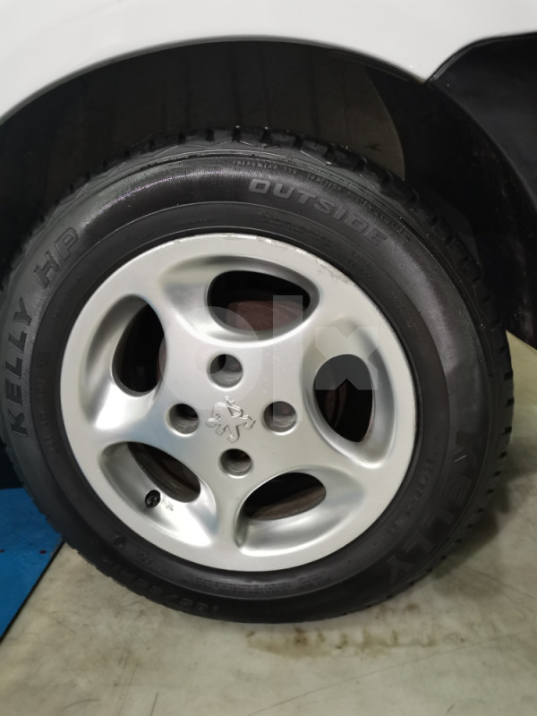 PEUGEOT 206 1.4 HDI, 2006 GODINA, REGISTROVAN,
