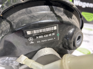 Servo dobos glavni kočioni Mercedes W203 (fotografija 3)