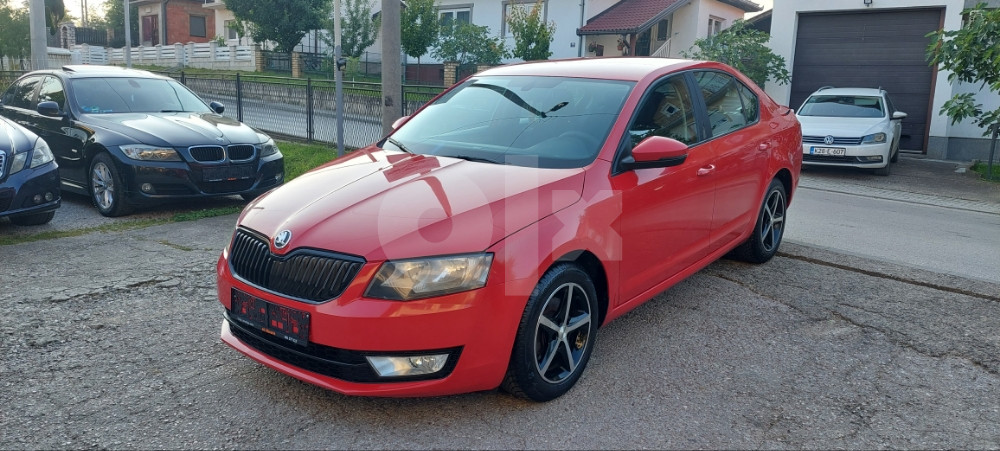 Škoda Octavia 1.6 TDi**DSG mjenjac** mod 2014god