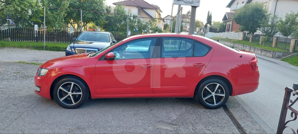 Škoda Octavia 1.6 TDi**DSG mjenjac** mod 2014god