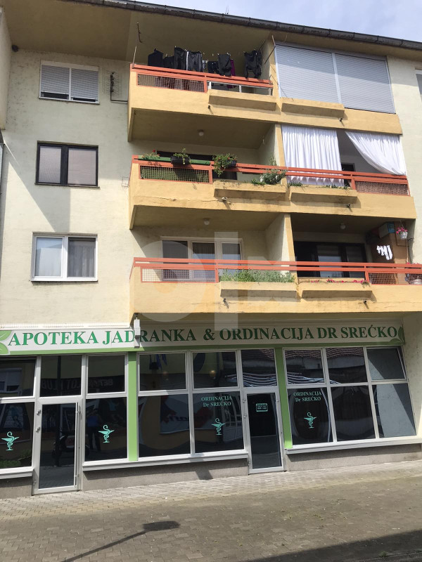 Poslovni prostor Ugljevik 100m2 2