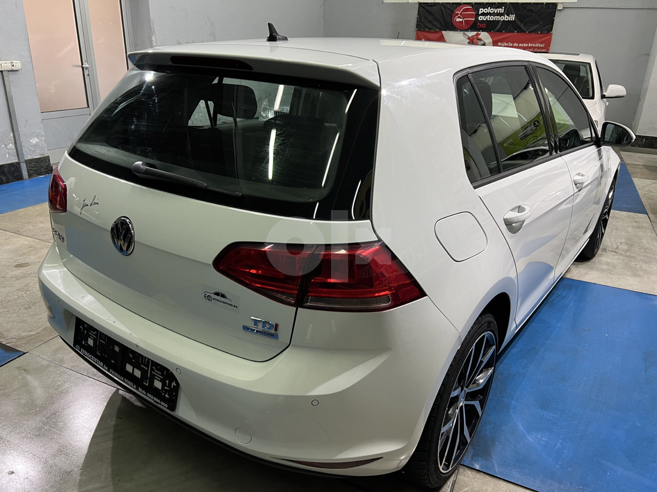 VW GOLF VII 1.6 TDI, 2014 GOD, ALU FELGE NAVIGACIJA