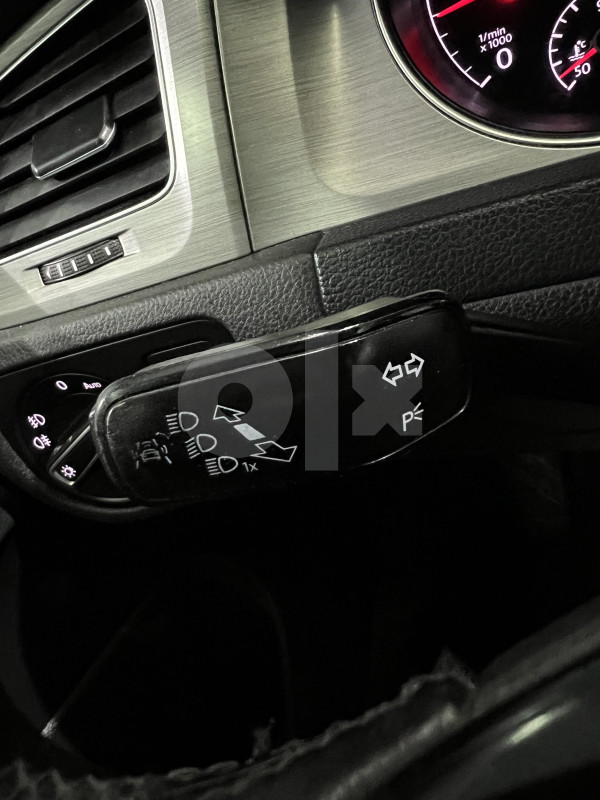 VW GOLF VII 1.6 TDI, 2014 GOD, ALU FELGE NAVIGACIJA