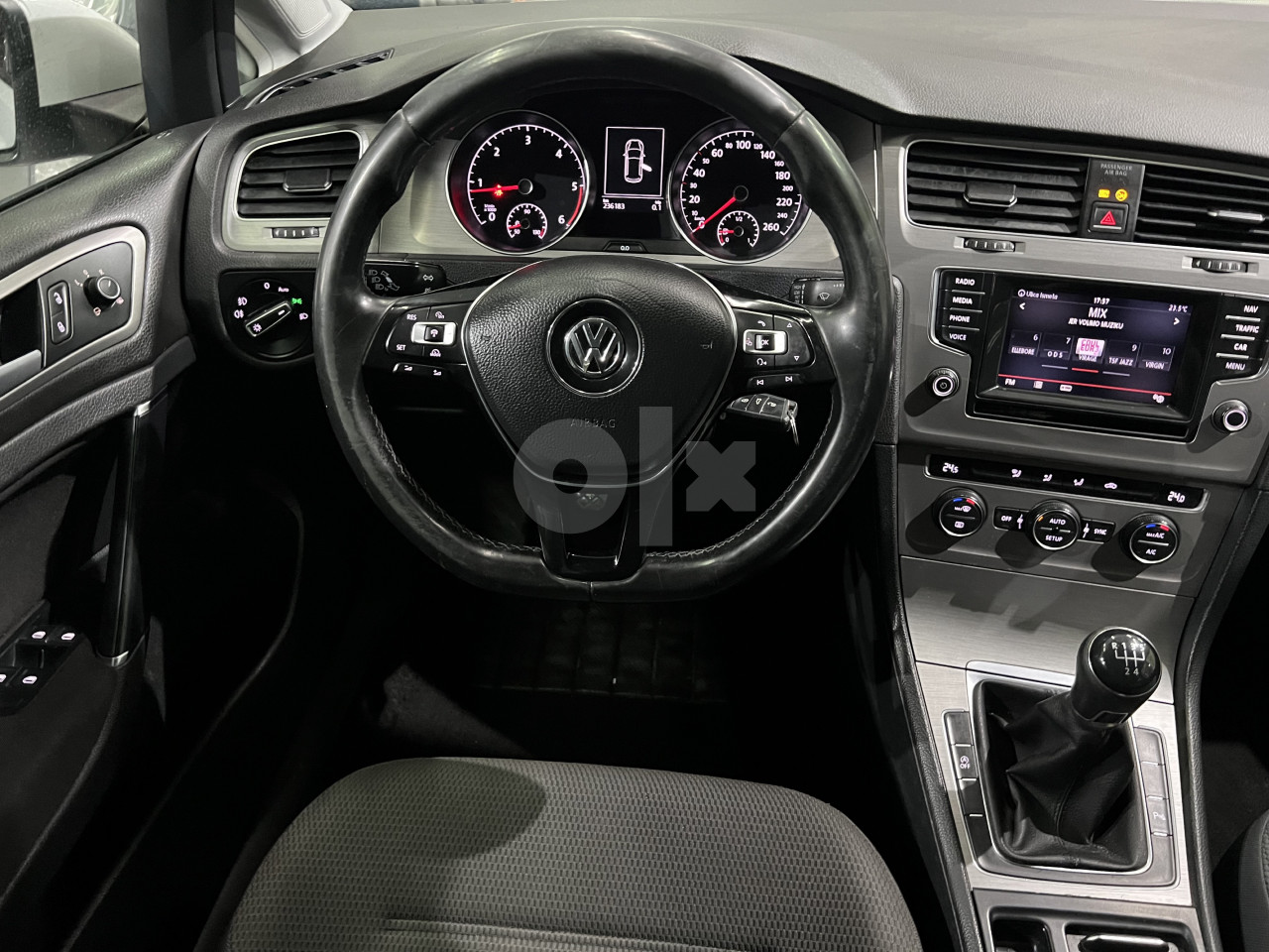 VW GOLF VII 1.6 TDI, 2014 GOD, ALU FELGE NAVIGACIJA