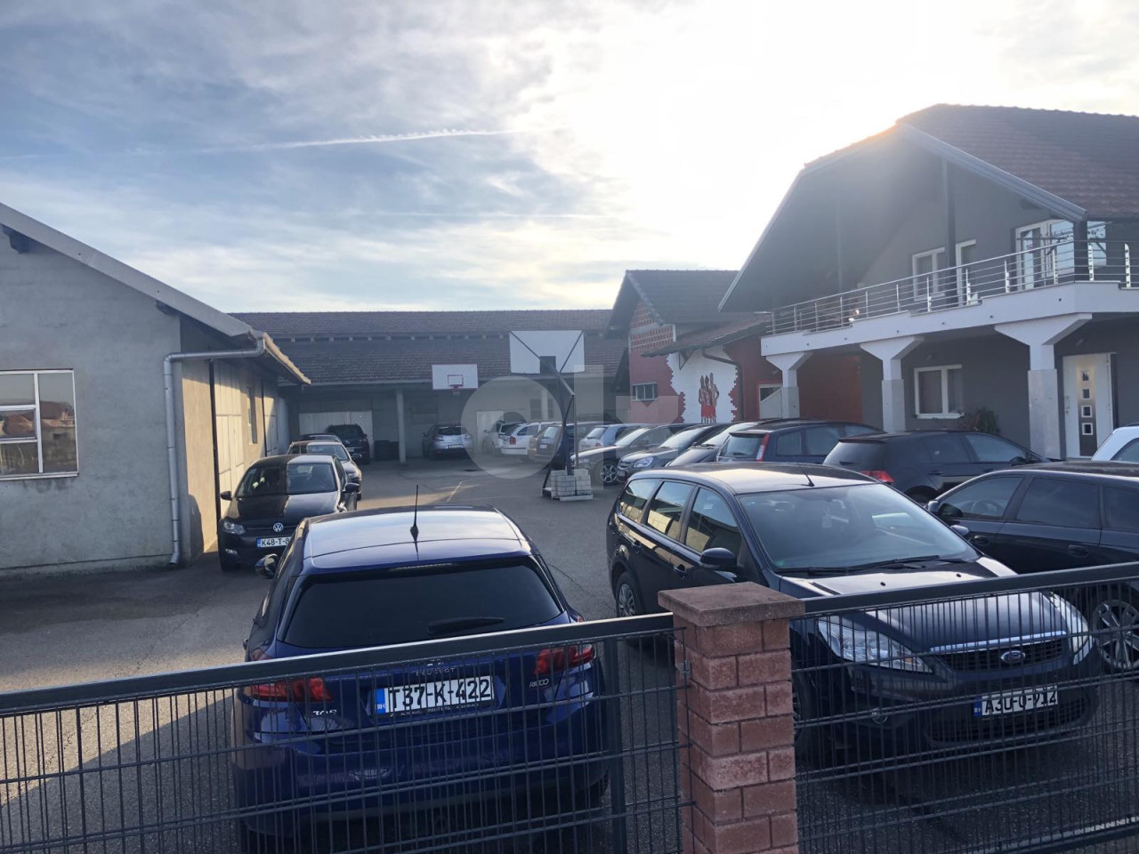 PARKING GARAZA AERODROM BANJA LUKA LAKTASI BANJALUKA 2