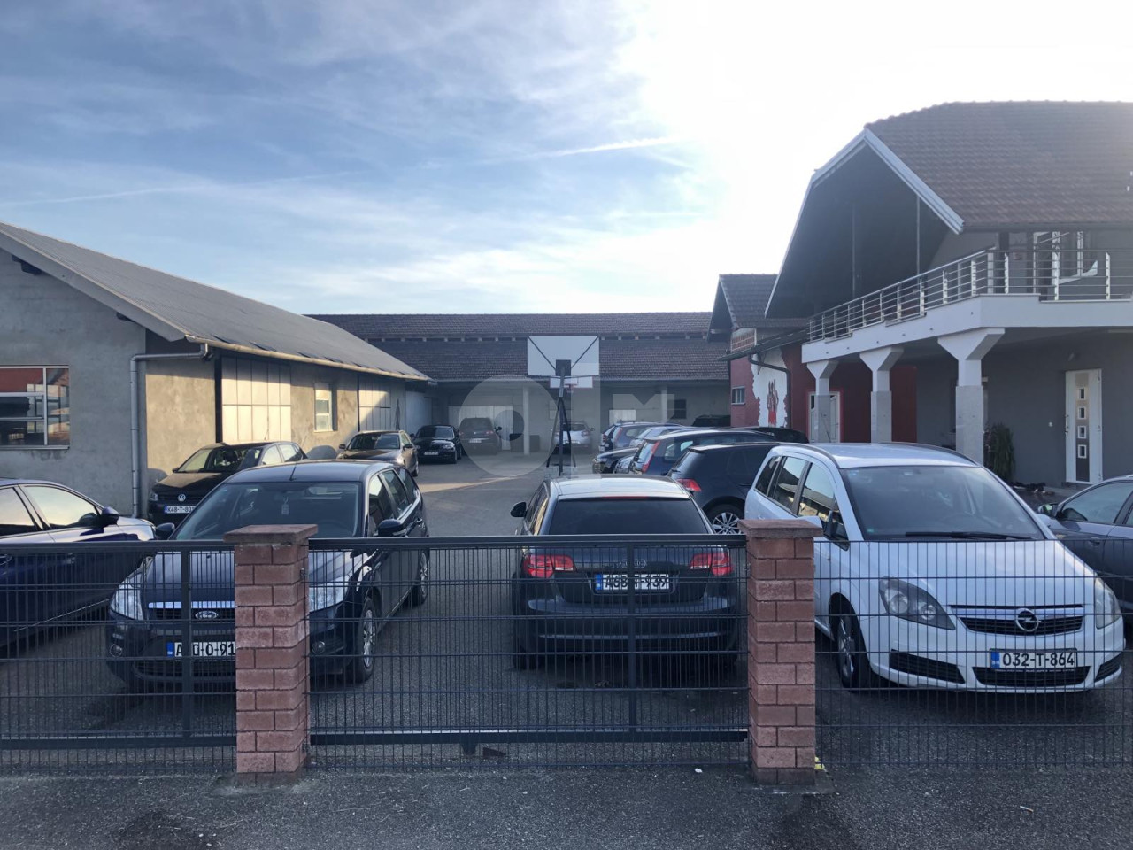 PARKING GARAZA AERODROM BANJA LUKA LAKTASI BANJALUKA 3