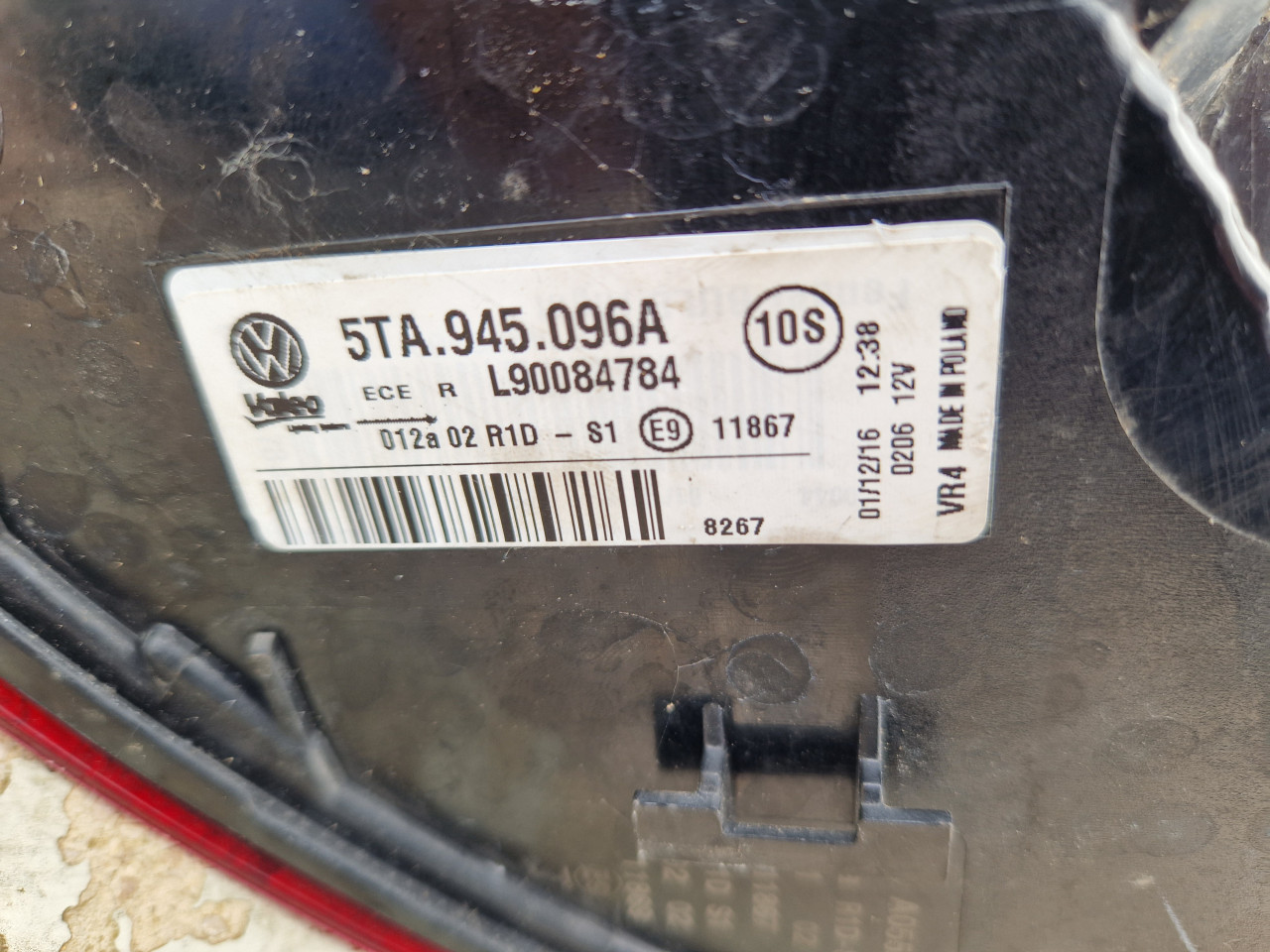 DESNO STOP SVJETLO STOPKA VW TOURAN -5TA945096A